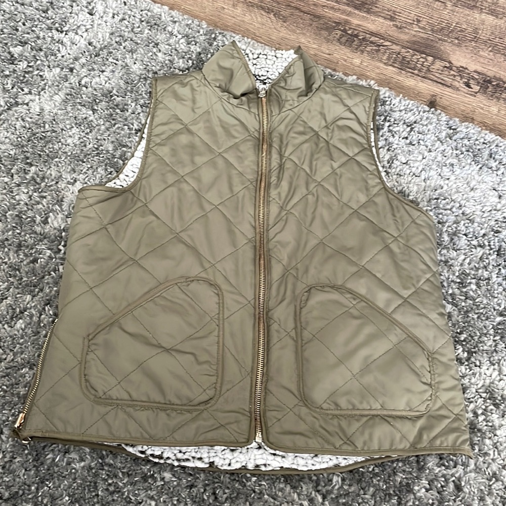 Olive Green Fuzzy Reversible Vest, Miami, Women’s L